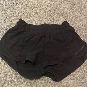 Black Lululemon Hotty Hots 2.5"